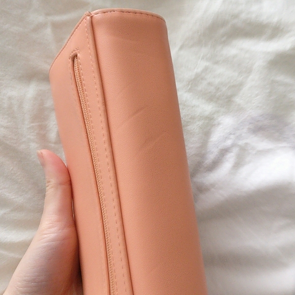 Matt & Nat coral Vera wallet - Picture 6 of 8